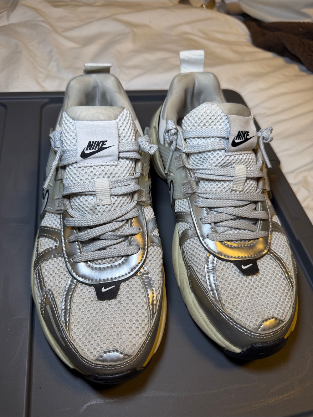Nike V2K Run